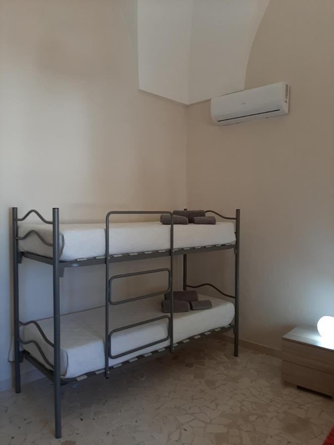 Casa Vacanze "Alizza" Alezio Εξωτερικό φωτογραφία