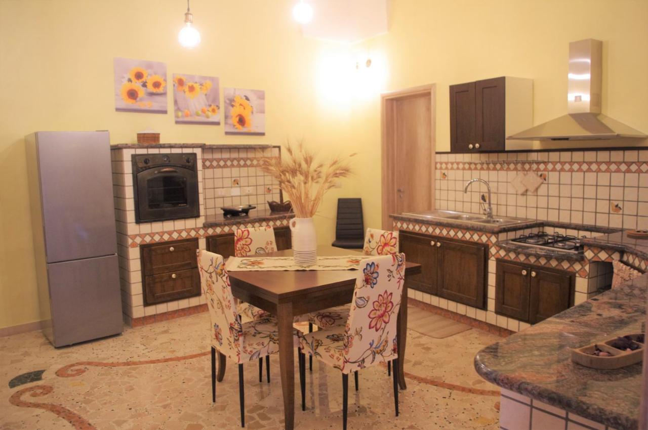 Casa Vacanze "Alizza" Alezio Εξωτερικό φωτογραφία